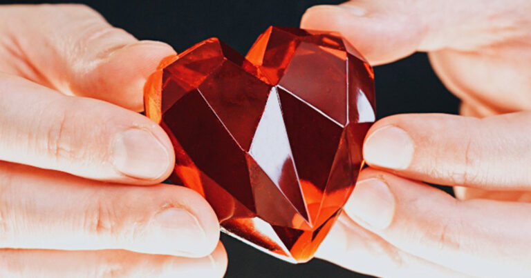 3-Ingredient Jello Gummy Hearts (How to Avoid Bubbles)